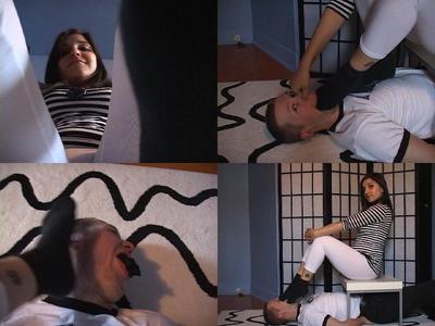 Murderotica’s Extreme Gagging And Throttling Clip